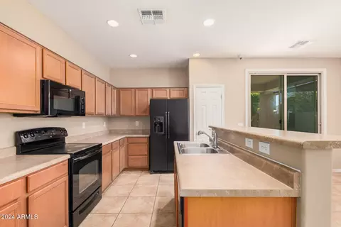 2725 W Bowker St, Phoenix, AZ 85041 photo 15