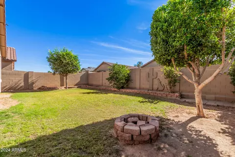 2725 W Bowker St, Phoenix, AZ 85041
