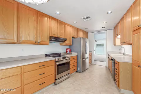 17818 N Boswell Blvd, Sun City, AZ 85373