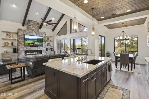 Kitchen - 1702 E Cliff Rose Dr, Payson, AZ 85541 photo 1 of 8