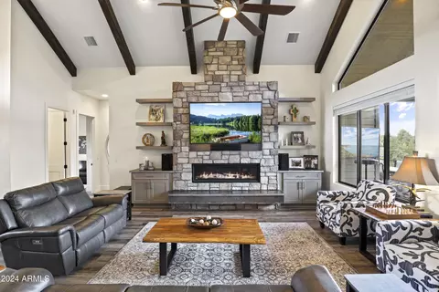 Living - 1702 E Cliff Rose Dr, Payson, AZ 85541 photo 1 of 3