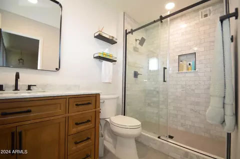 3031 E Cholla St, Phoenix, AZ 85028 photo 9