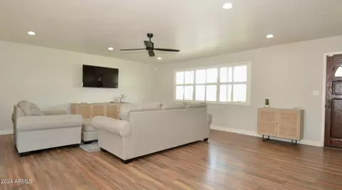 3031 E Cholla St, Phoenix, AZ 85028 photo 6