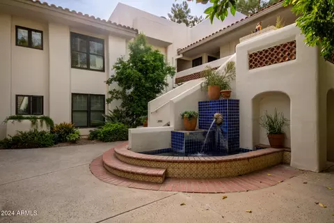 5200 S Lakeshore Dr #236, Tempe, AZ 85283
