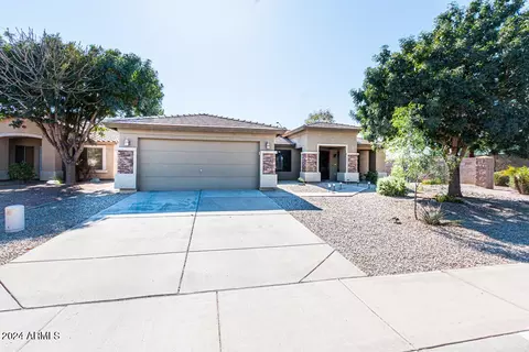 2423 E Pony Ln, Gilbert, AZ 85295