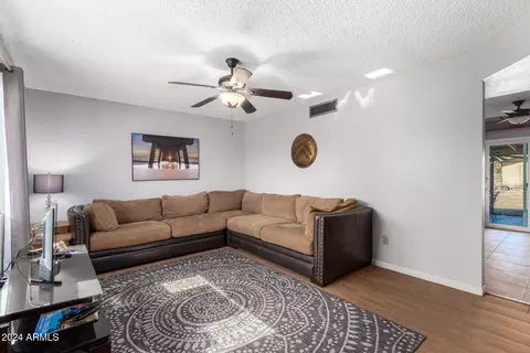 118 E Galvin St, Phoenix, AZ 85086 photo 3