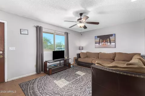 118 E Galvin St, Phoenix, AZ 85086 photo 4
