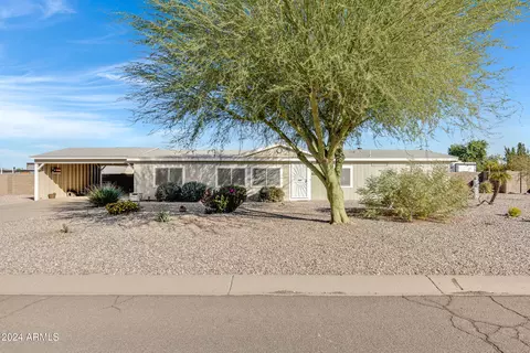 944 E Tall Pine St, San Tan Valley, AZ 85140