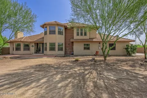 7031 N Perryville Rd, Waddell, AZ 85355