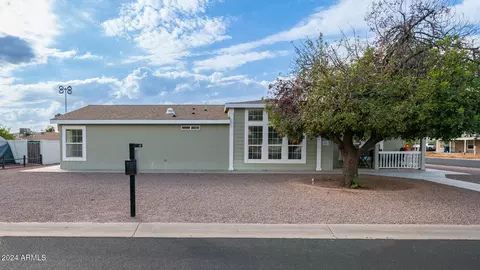 424 S Gold Dr, Apache Junction, AZ 85120