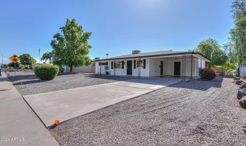 5521 E Adobe Rd, Mesa, AZ 85205 photo 4