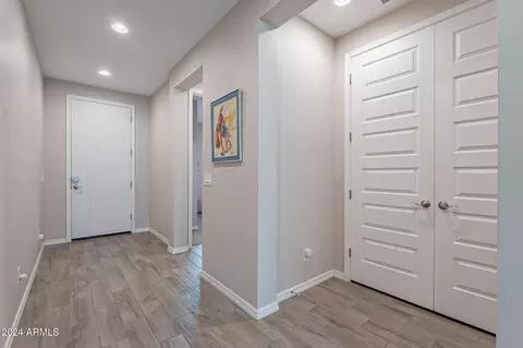 9845 E Kinetic Dr, Mesa, AZ 85212 photo 5