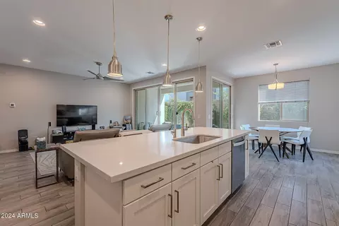 9845 E Kinetic Dr, Mesa, AZ 85212 photo 10