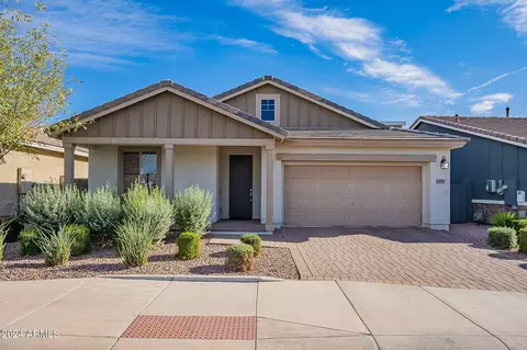 9845 E Kinetic Dr, Mesa, AZ 85212