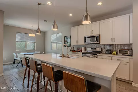 9845 E Kinetic Dr, Mesa, AZ 85212 photo 6