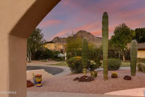 1715 E Palmaire Ave, Phoenix, AZ 85020 photo 23