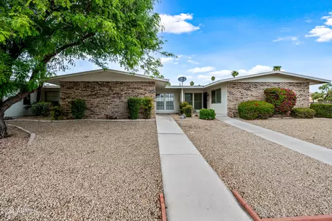 10504 W Granada Dr, Sun City, AZ 85373