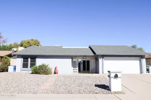 720 E Chilton Dr, Tempe, AZ 85283