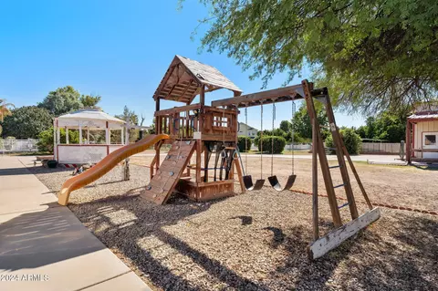 15439 E Appleby Rd, Gilbert, AZ 85298 photo 13