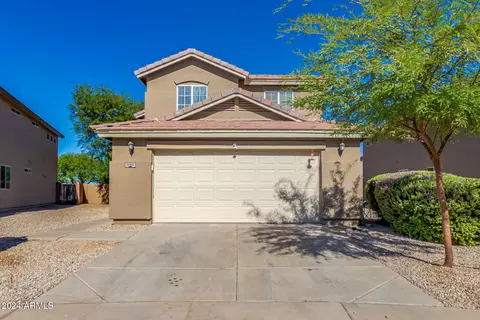 1262 E Stirrup Ln, San Tan Valley, AZ 85143