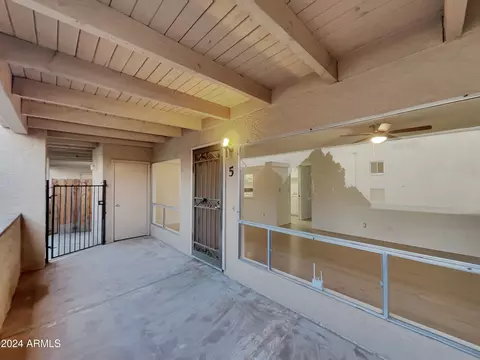 Exterior - 202 E Ruth Ave #5, Phoenix, AZ 85020 photo 4 of 4