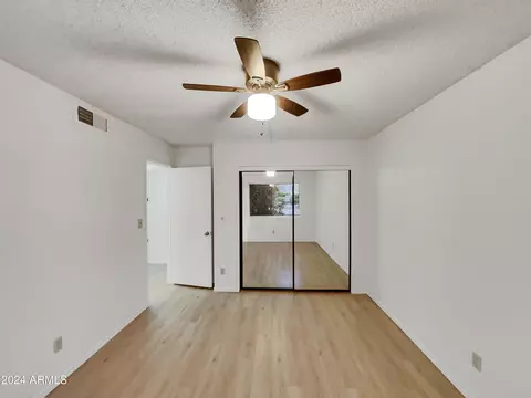 Bedroom - 202 E Ruth Ave #5, Phoenix, AZ 85020 photo 5 of 5