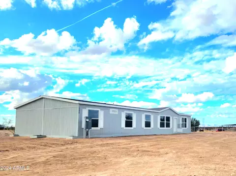 34424 W Huntington Dr, Tonopah, AZ 85354