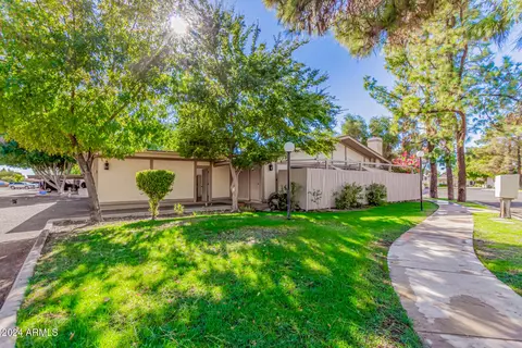 1550 N Stapley Dr #94, Mesa, AZ 85203