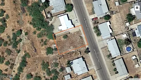 437 W Jamestown Rd #8, Kearny, AZ 85137