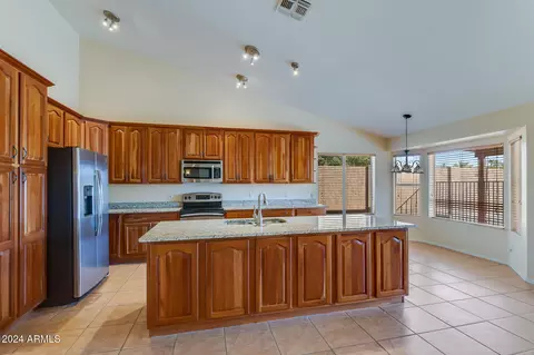 8125 E Dover St, Mesa, AZ 85207 photo 3
