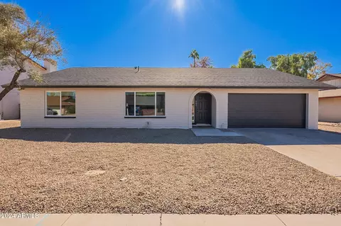 907 W Keating Ave, Mesa, AZ 85210