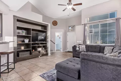 2209 S Harper --, Mesa, AZ 85209 photo 4