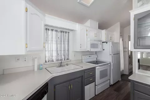 213 E Hedge Dr, Florence, AZ 85132 photo 22