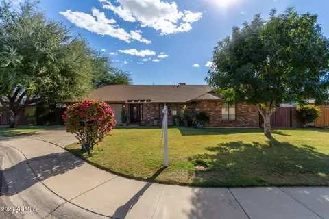 7021 W Denton Ln, Glendale, AZ 85303