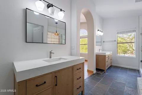 Bath - 1416 E Sapium Way, Phoenix, AZ 85048 photo 5 of 8
