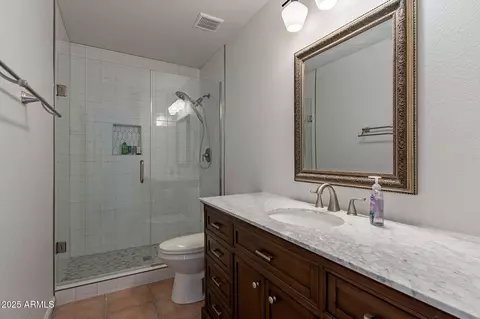 Bath - 1416 E Sapium Way, Phoenix, AZ 85048 photo 1 of 8