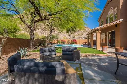 Exterior - 1416 E Sapium Way, Phoenix, AZ 85048 photo 8 of 15