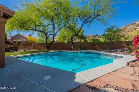 Exterior - 1416 E Sapium Way, Phoenix, AZ 85048 photo 14 of 15