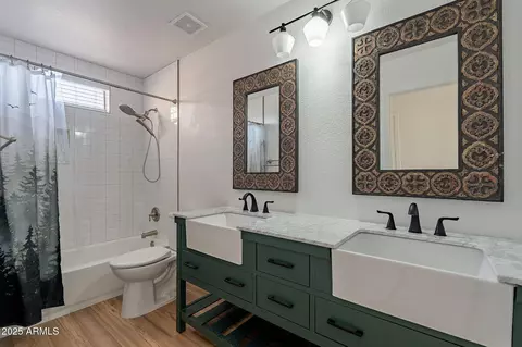 Bath - 1416 E Sapium Way, Phoenix, AZ 85048 photo 7 of 8