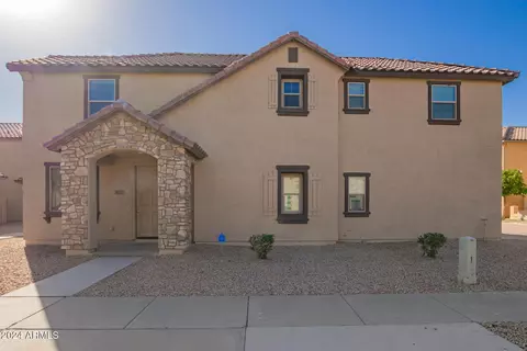 817 E Agua Fria Ln, Avondale, AZ 85323