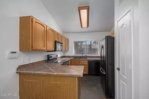 1347 E San Angelo Ave, Gilbert, AZ 85234 photo 11