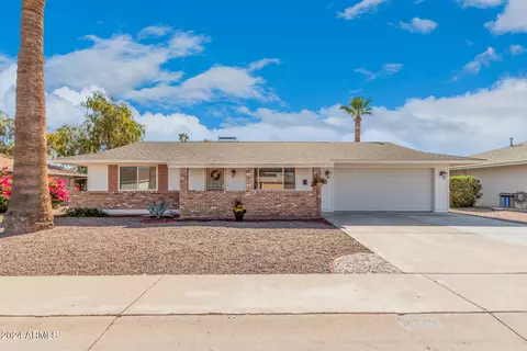 10729 W Tropicana Cir N, Sun City, AZ 85351