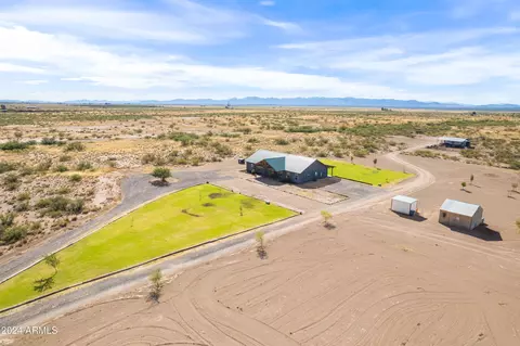 10164 N Mormon Rd, Elfrida, AZ 85610