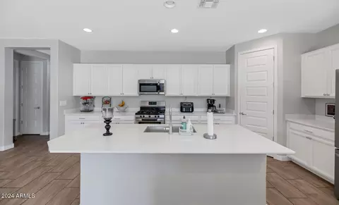 1659 W Piedmont Rd, Phoenix, AZ 85041 photo 10