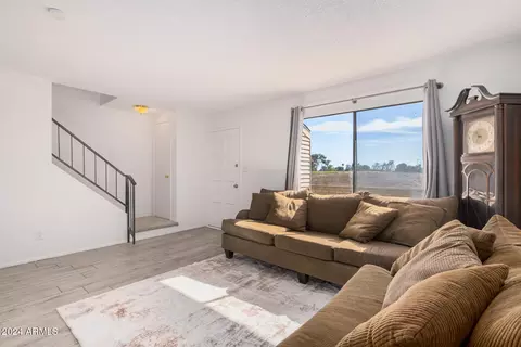 413 E Woodman Dr, Tempe, AZ 85283 photo 5