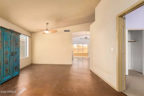 Living - 12226 S 44th St, Phoenix, AZ 85044 photo 1 of 8