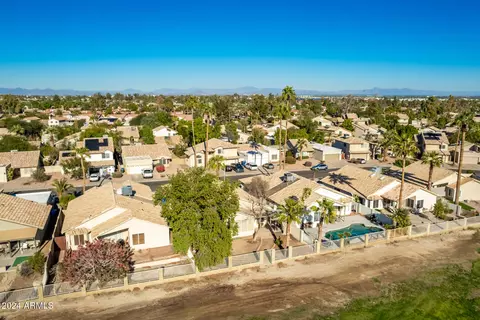 View/Area - 12226 S 44th St, Phoenix, AZ 85044 photo 19 of 24
