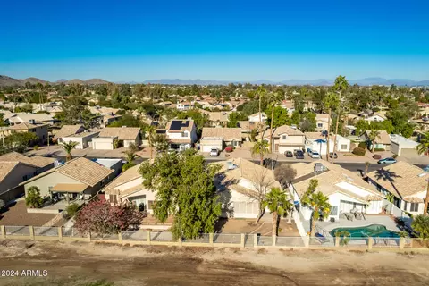 View/Area - 12226 S 44th St, Phoenix, AZ 85044 photo 18 of 24
