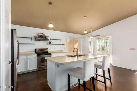 Kitchen - 12226 S 44th St, Phoenix, AZ 85044 photo 1 of 3