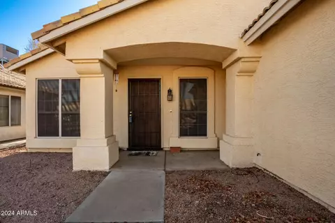 Exterior - 12226 S 44th St, Phoenix, AZ 85044 photo 5 of 9